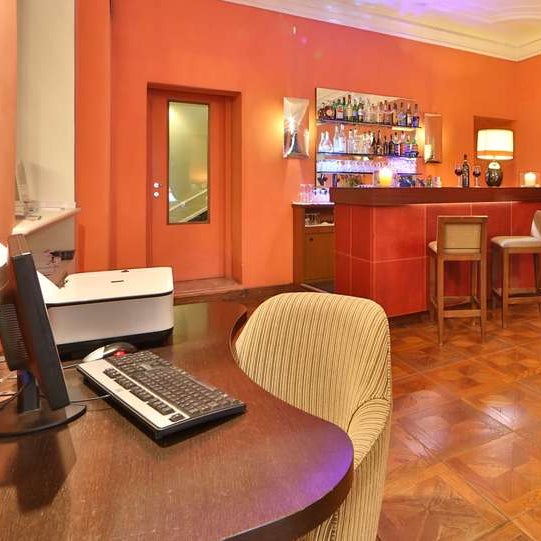 Foto diambil di Best Western Hotel Piemontese oleh Yext Y. pada 7/18/2017