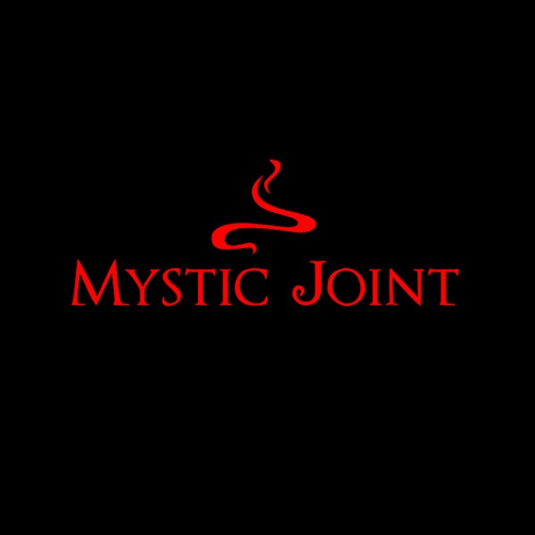 Foto tirada no(a) Mystic Joint Vape Shop &amp; Kava Bar por Yext Y. em 10/31/2016