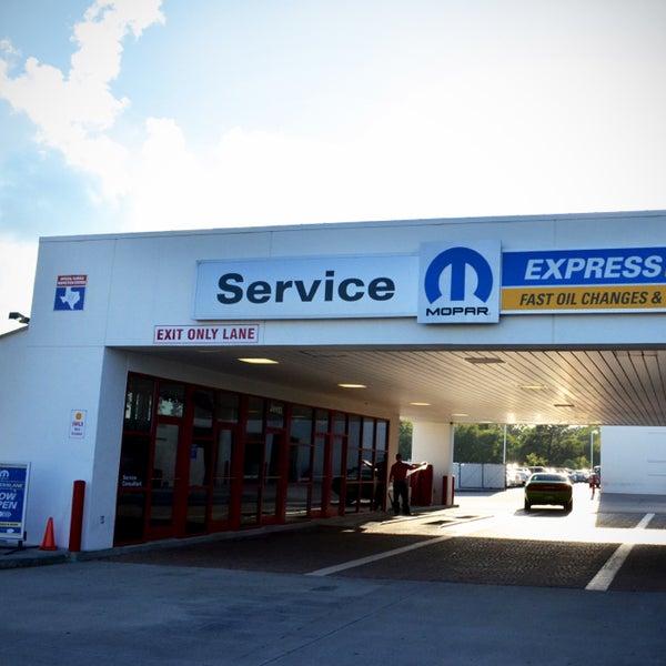 AutoNation Chrysler Dodge Jeep Ram Spring Car Dealership in Spring