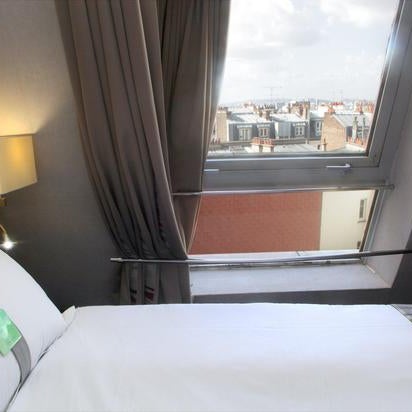 Photo taken at Holiday Inn Paris - Montmartre by Yext Y. on 2/28/2020