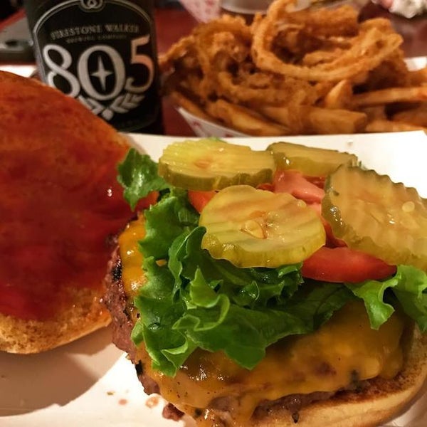 Foto tirada no(a) Kirks Steakburgers por Yext Y. em 11/23/2017