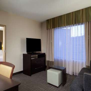 Foto diambil di Homewood Suites by Hilton Pittsburgh-Southpointe oleh Yext Y. pada 4/13/2020