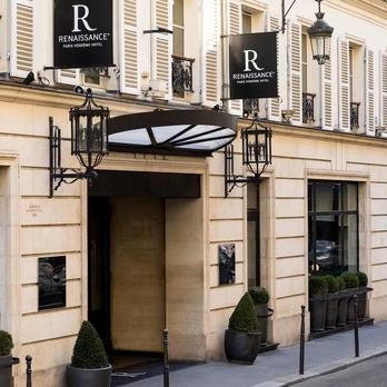 Das Foto wurde bei Hôtel Renaissance Paris Vendôme von Yext Y. am 11/13/2018 aufgenommen