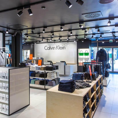 Calvin Klein Underwear - McArthurglen Serravalle, Via della Moda 1