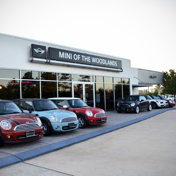 BMW of The Woodlands - Car Dealership in The Woodlands