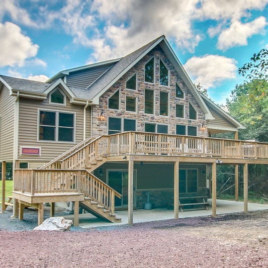 Photos At Pocono Mountain Rentals General Travel In Lake Harmony