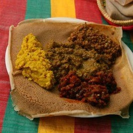 2/22/2018에 Yext Y.님이 Aster&#39;s Ethiopian Restaurant에서 찍은 사진