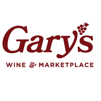 Photo prise au Gary&#39;s Wine &amp; Marketplace par Yext Y. le11/6/2018