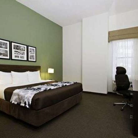 9/21/2020에 Yext Y.님이 Sleep Inn &amp; Suites Downtown Inner Harbor에서 찍은 사진