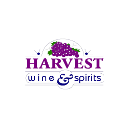 Foto scattata a Harvest Wine &amp; Spirits da Yext Y. il 6/24/2016