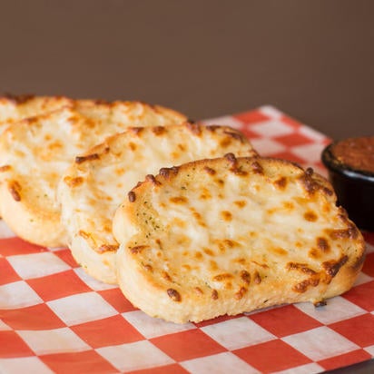 Red's Savoy Pizza - 6 tips