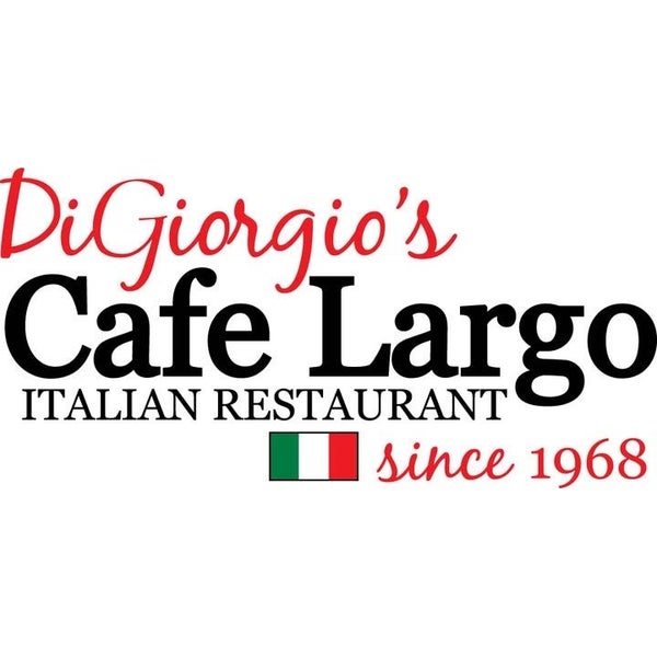 Das Foto wurde bei DiGiorgio&#39;s Cafe Largo von Yext Y. am 9/13/2018 aufgenommen