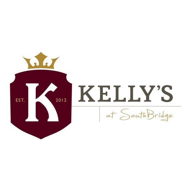รูปภาพถ่ายที่ Kelly&#39;s at SouthBridge โดย Yext Y. เมื่อ 4/9/2018