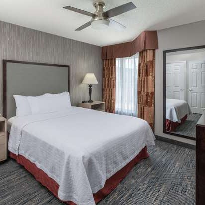 10/13/2019 tarihinde Yext Y.ziyaretçi tarafından Homewood Suites by Hilton'de çekilen fotoğraf