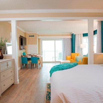 Foto diambil di Bethany Beach Ocean Suites Residence Inn by Marriott oleh Yext Y. pada 5/6/2020