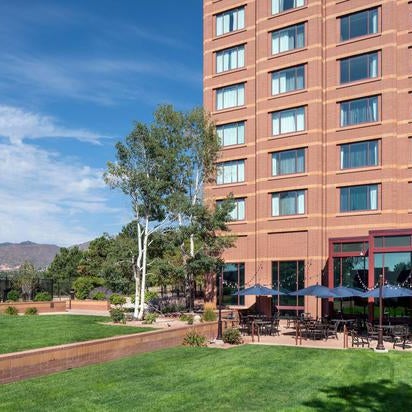 รูปภาพถ่ายที่ Colorado Springs Marriott โดย Yext Y. เมื่อ 2/10/2020