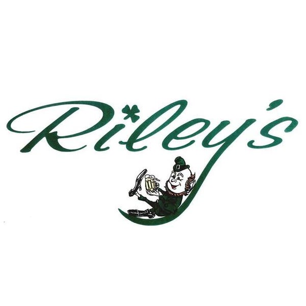 รูปภาพถ่ายที่ Riley&#39;s Bar โดย Yext Y. เมื่อ 8/8/2020