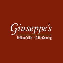 Photo prise au Giuseppe&#39;s Bar &amp; Grille par Yext Y. le8/25/2020