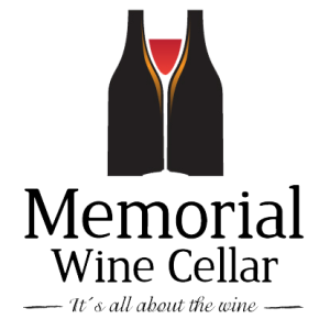 รูปภาพถ่ายที่ Memorial Wine Cellar โดย Yext Y. เมื่อ 6/25/2020