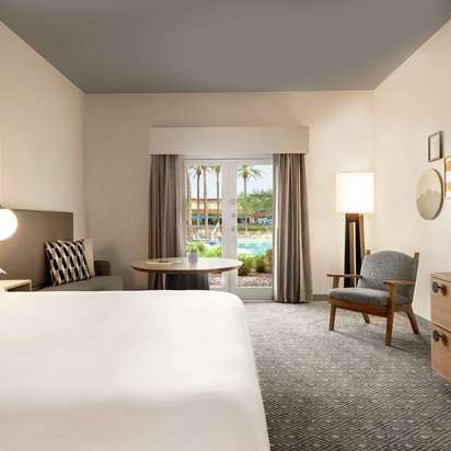 รูปภาพถ่ายที่ Hilton Scottsdale Resort &amp; Villas โดย Yext Y. เมื่อ 3/9/2021