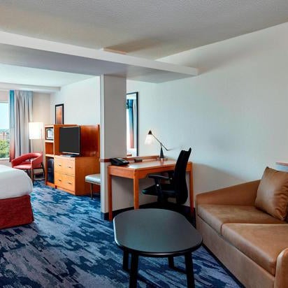 Photo prise au Fairfield Inn &amp; Suites by Marriott Indianapolis Downtown par Yext Y. le5/14/2020