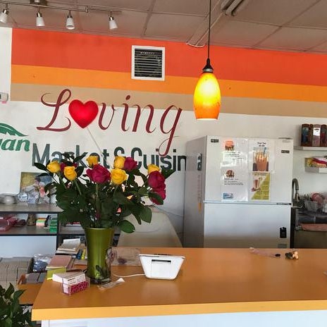 8/1/2019 tarihinde Yext Y.ziyaretçi tarafından Loving Vegan Market &amp; Cuisine'de çekilen fotoğraf