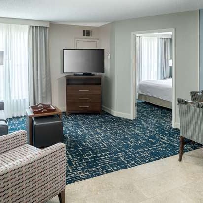 Foto diambil di Homewood Suites by Hilton oleh Yext Y. pada 1/5/2021