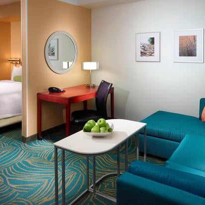 Foto diambil di SpringHill Suites by Marriott Atlanta Buckhead oleh Yext Y. pada 5/7/2020