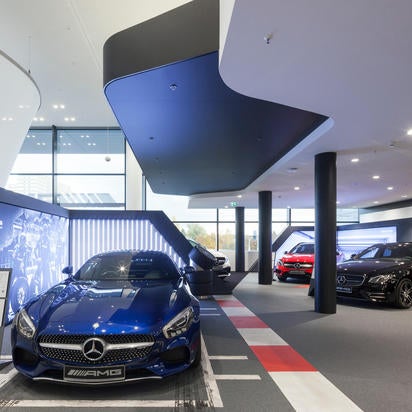 Mercedes Benz Niederlassung Franfurt Offenbach Oberrad Frankfurt Hessen