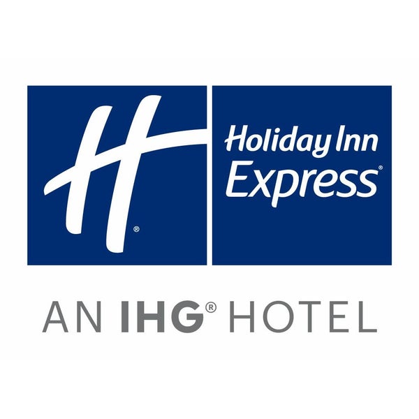 Foto scattata a Holiday Inn Express &amp; Suites da Yext Y. il 6/1/2017