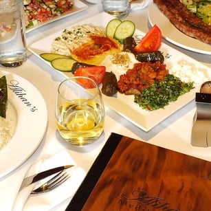 8/15/2018にYext Y.がAlihan&#39;s Mediterranean Cuisineで撮った写真
