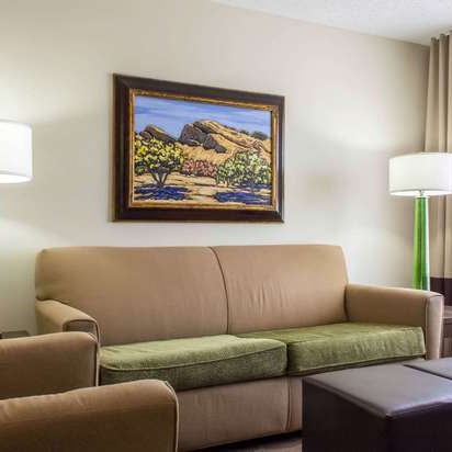 Foto scattata a Comfort Suites at Tucson Mall da Yext Y. il 9/18/2020