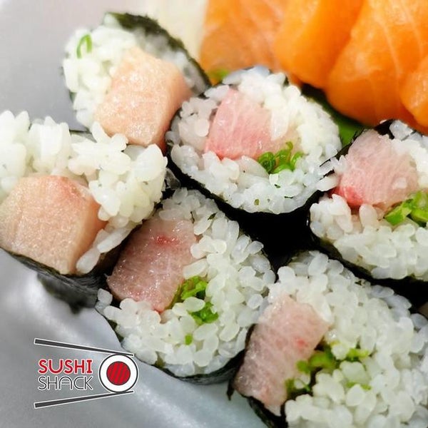 3/8/2018 tarihinde Yext Y.ziyaretçi tarafından Sushi Shack Japanese Sushi Restaurant'de çekilen fotoğraf