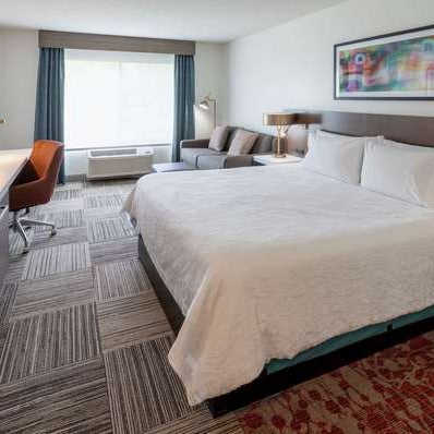 shoreview hilton inn garden