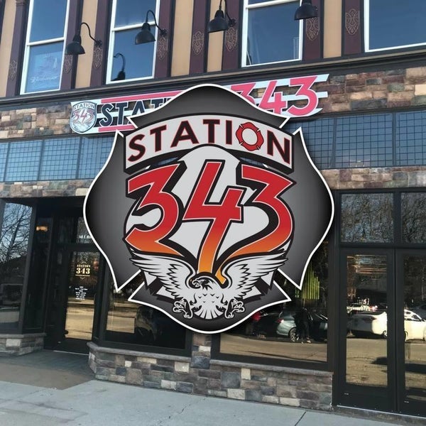 Photo taken at Station 343 Firehouse Restaurant by Yext Y. on 7/12/2018