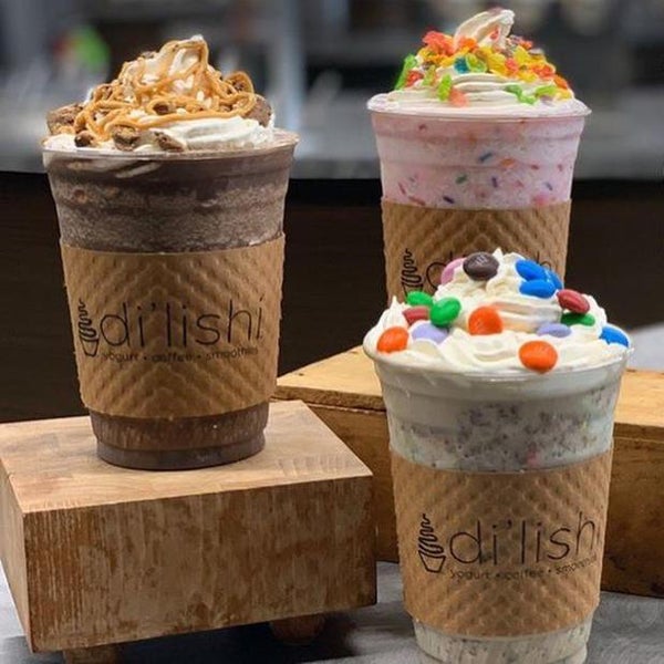 Снимок сделан в di&#39;lishi frozen yogurt bar пользователем Yext Y. 9/23/2020