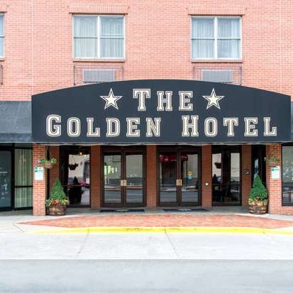 Foto tomada en The Golden Hotel  por Yext Y. el 9/21/2020
