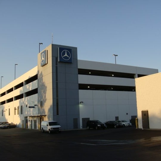 MercedesBenz of Westmont Car Dealership
