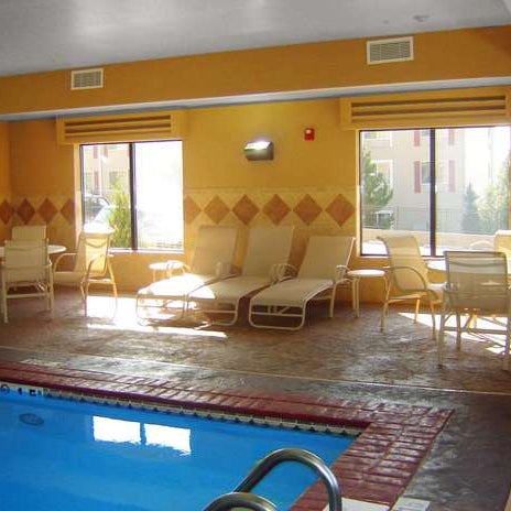 Photos At Hampton Inn Kansas City Near Worlds Of Fun Hotel In