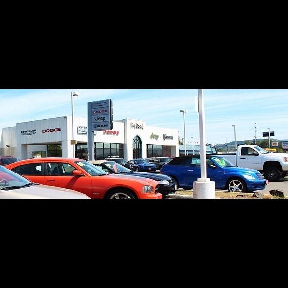 McCord's Dodge Chrysler Jeep Car Dealership in Industrial Way