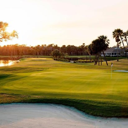 Photo prise au Marriott Hutchinson Island Beach Resort, Golf &amp; Marina par Yext Y. le5/8/2020