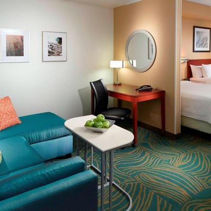 Foto diambil di SpringHill Suites by Marriott Atlanta Buckhead oleh Yext Y. pada 5/7/2020