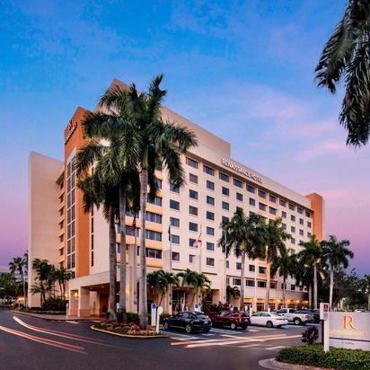 Foto diambil di Renaissance Fort Lauderdale-Plantation Hotel oleh Yext Y. pada 5/14/2020