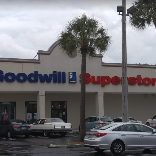 Goodwill Superstore Vintage and Thrift Store in Miami