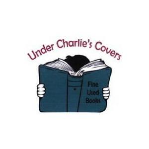 Снимок сделан в Under Charlie&#39;s Covers-Fine Used Books пользователем Yext Y. 2/12/2019