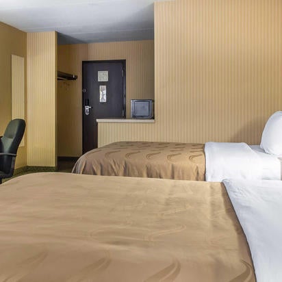 Photos At Quality Inn Old Saybrook Westbrook 6 Visitors - 