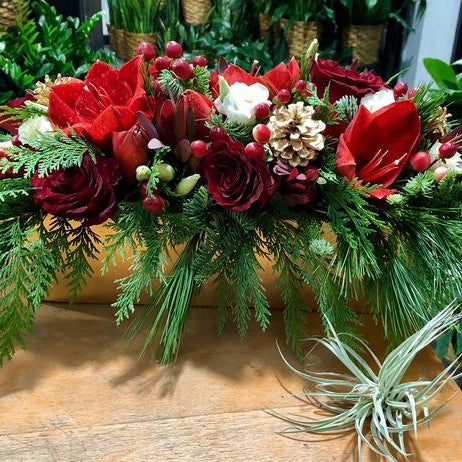 Foto tirada no(a) Starbright Floral Design por Yext Y. em 12/12/2018