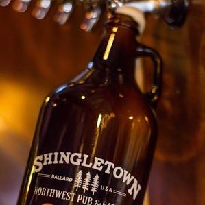 Foto tirada no(a) Shingletown Saloon | Neighborhood Bar &amp; Restaurant por Yext Y. em 6/27/2018