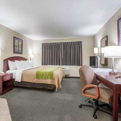 Photos At Comfort Inn Story City 4 Tips