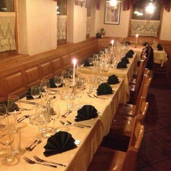 Photos At Zoissl Heurigen Schenke Austrian Restaurant In Seiersberg Pirka